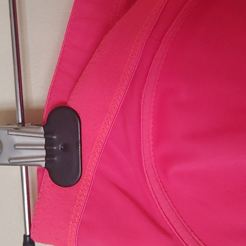 Love by Candy Couture pink sports bras size XL, 40 - Picture 7 of 7